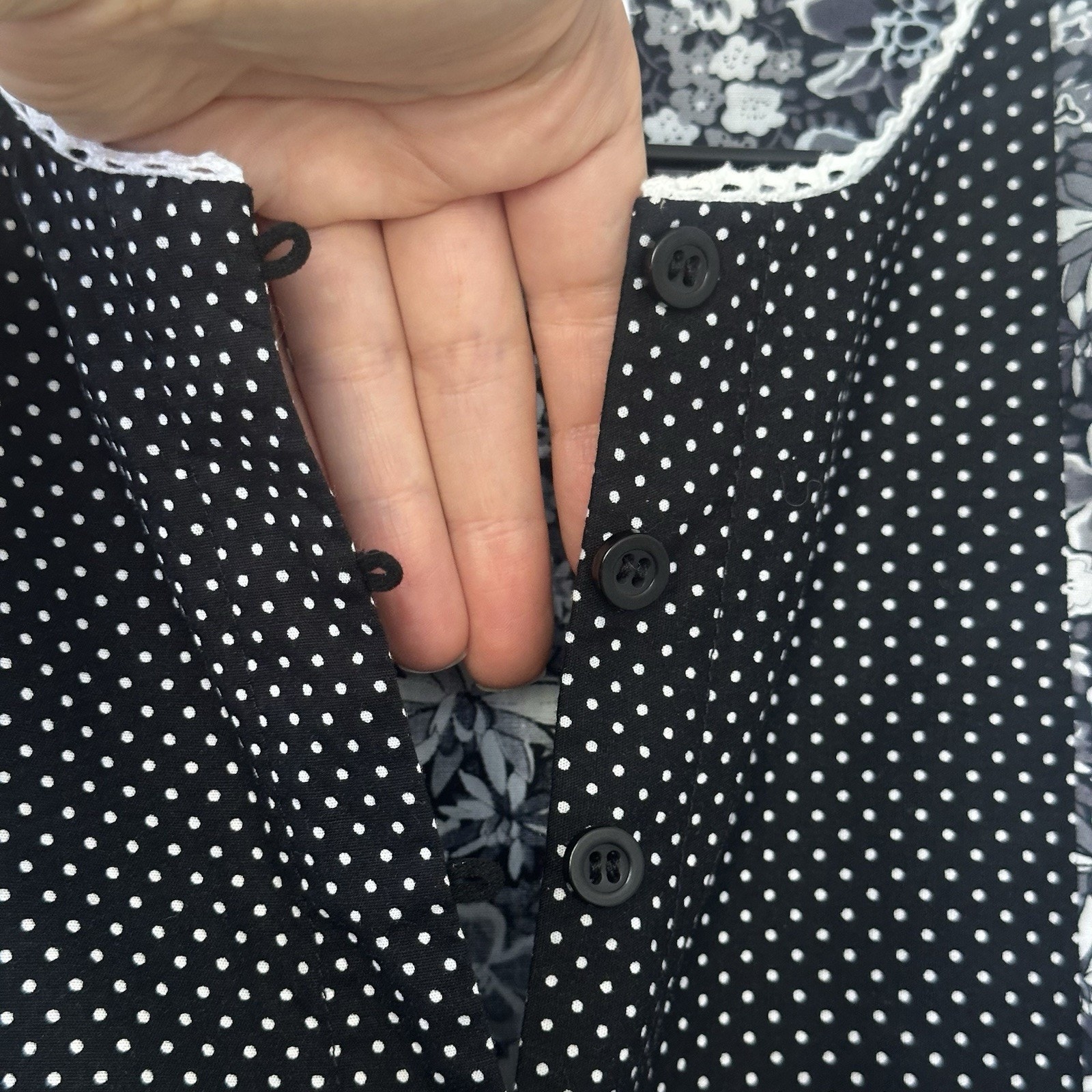 Cottage Core Tiered Midi Dress Frock Shop Size S Floral Eyelet Crochet Prairie — image 5 of 8